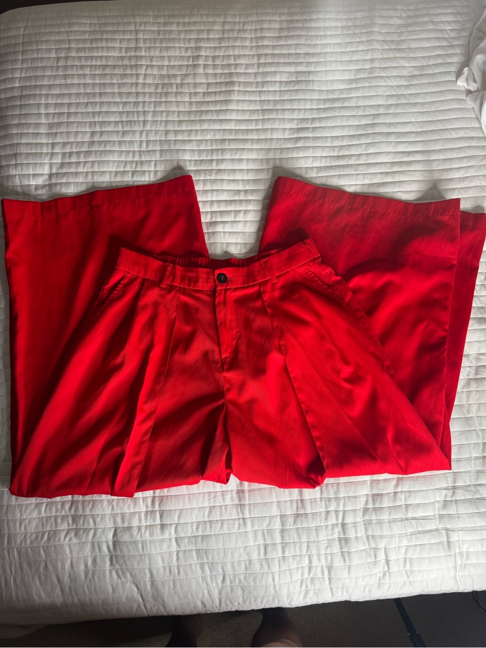 INCERUN Men’s Red Pleated Dress Pants